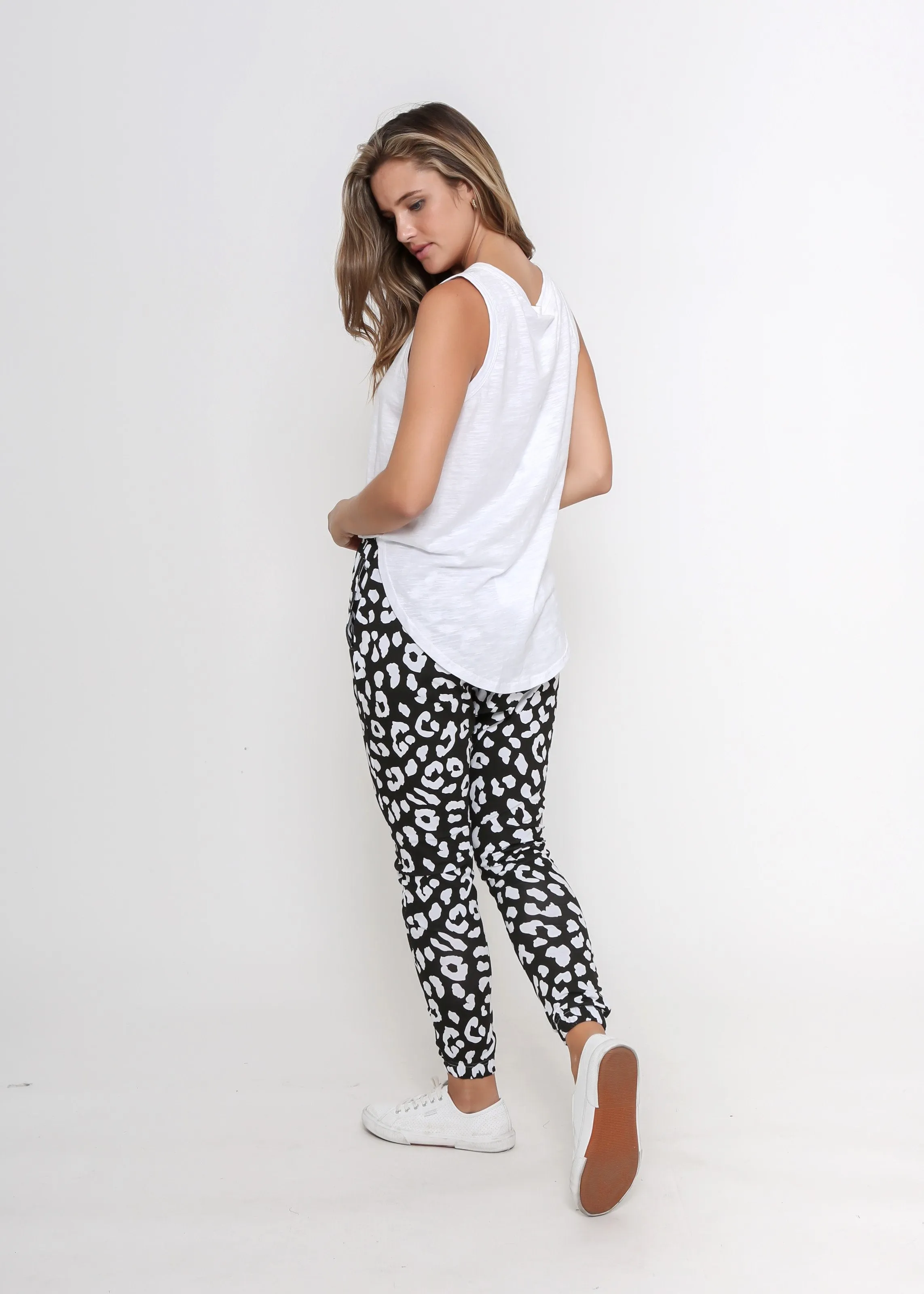 Billie Joggers - Black/White Leopard