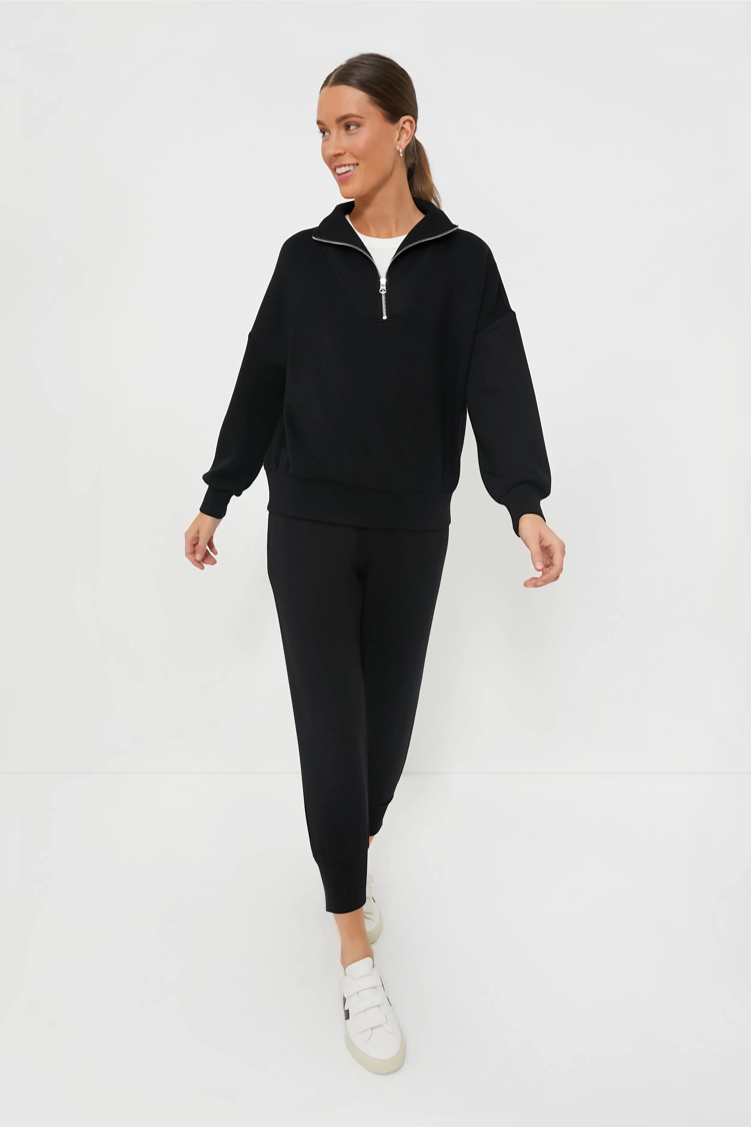 Black Hawley Sweat