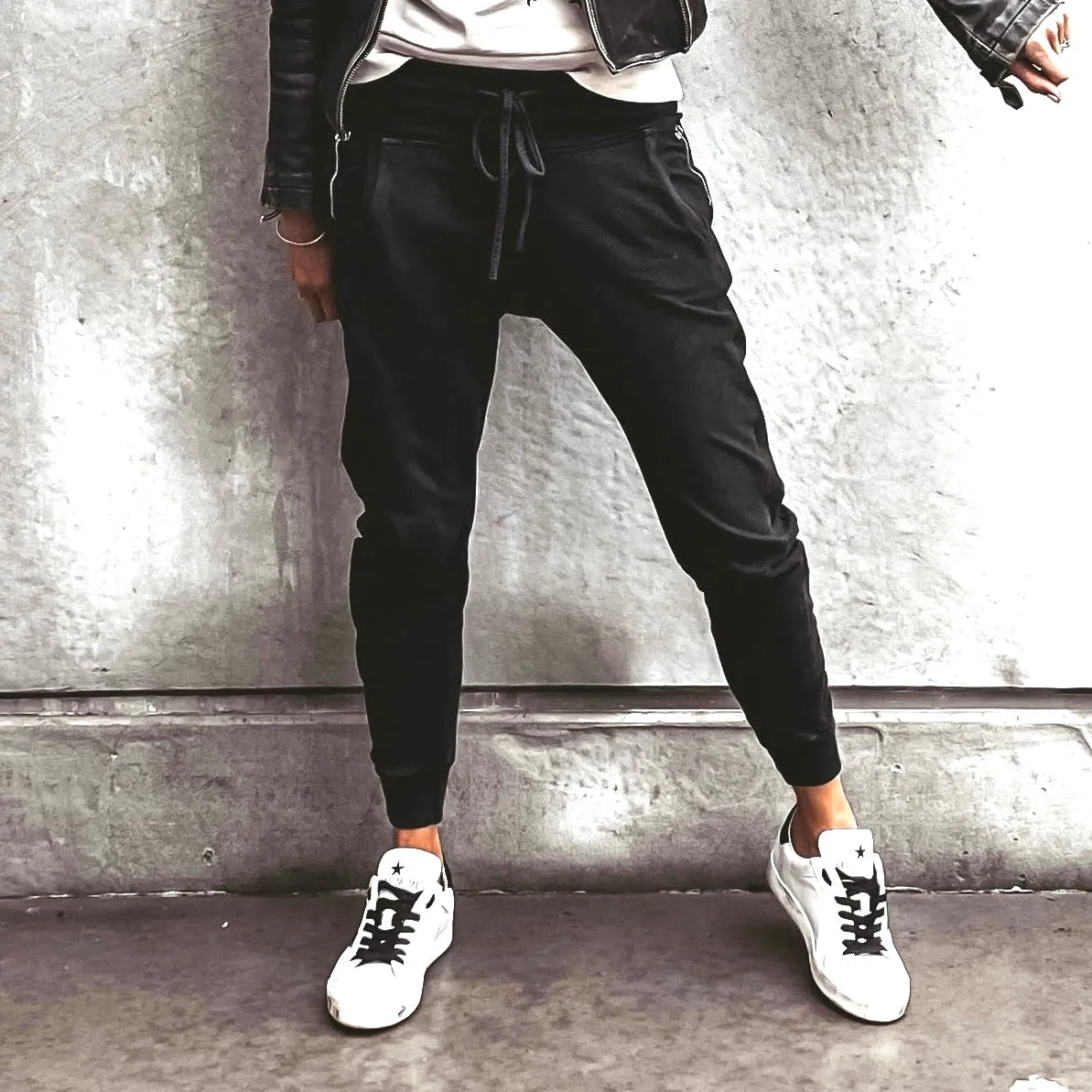 Black ULTIMATE joggers *BEST SELLER*