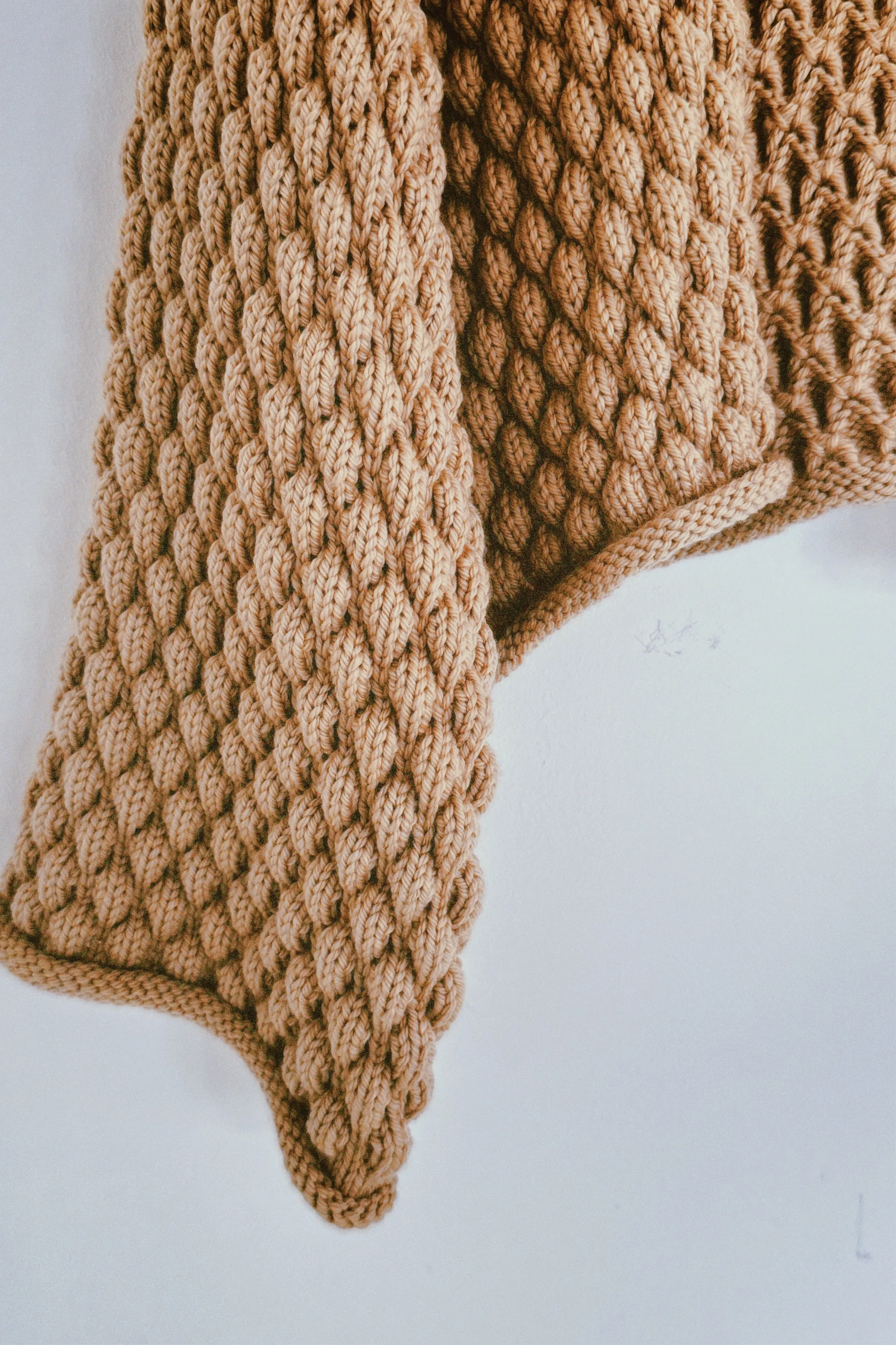 Brown Bee Bubble Knit Jacket