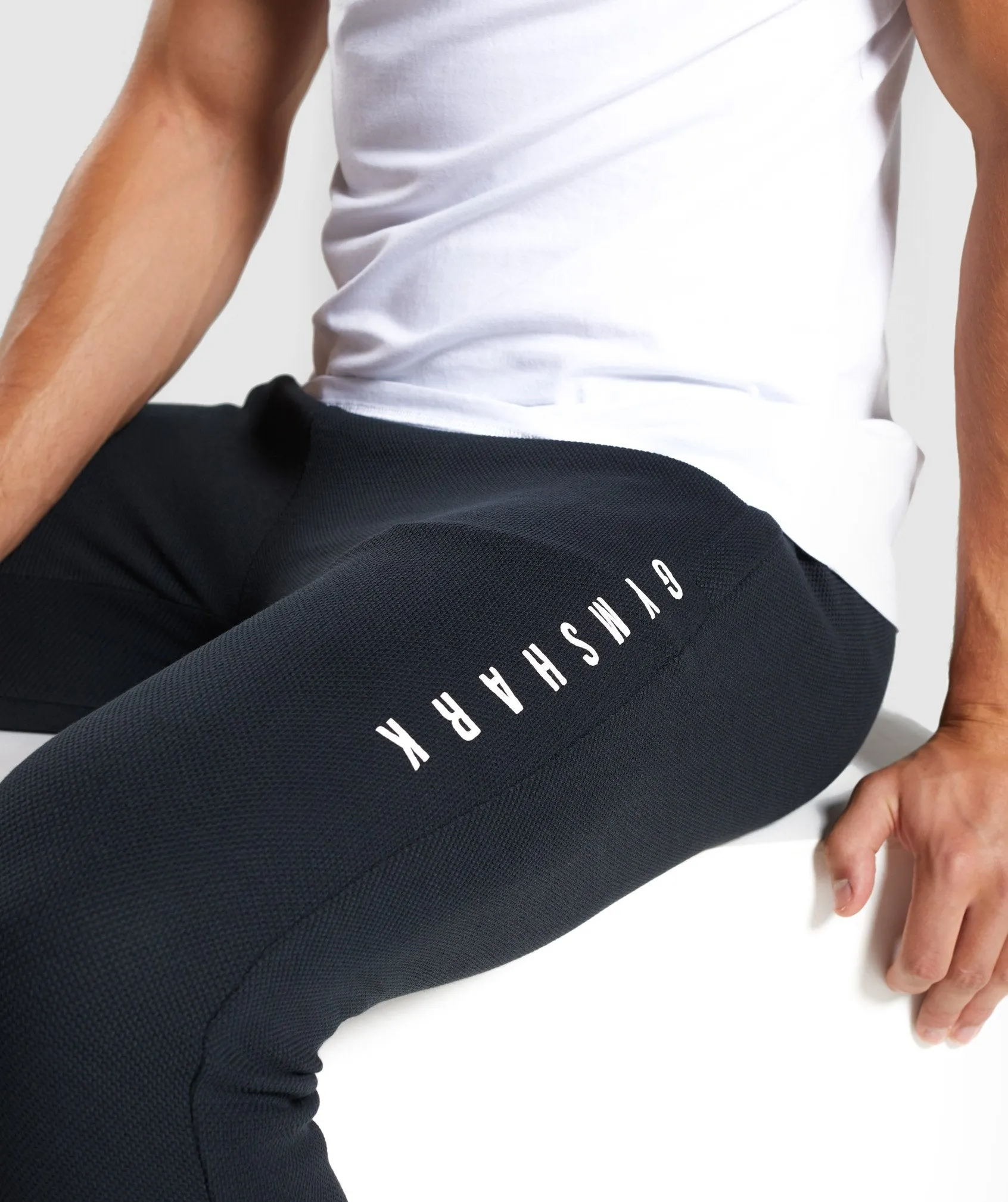 Gymshark Recharge Joggers - Black