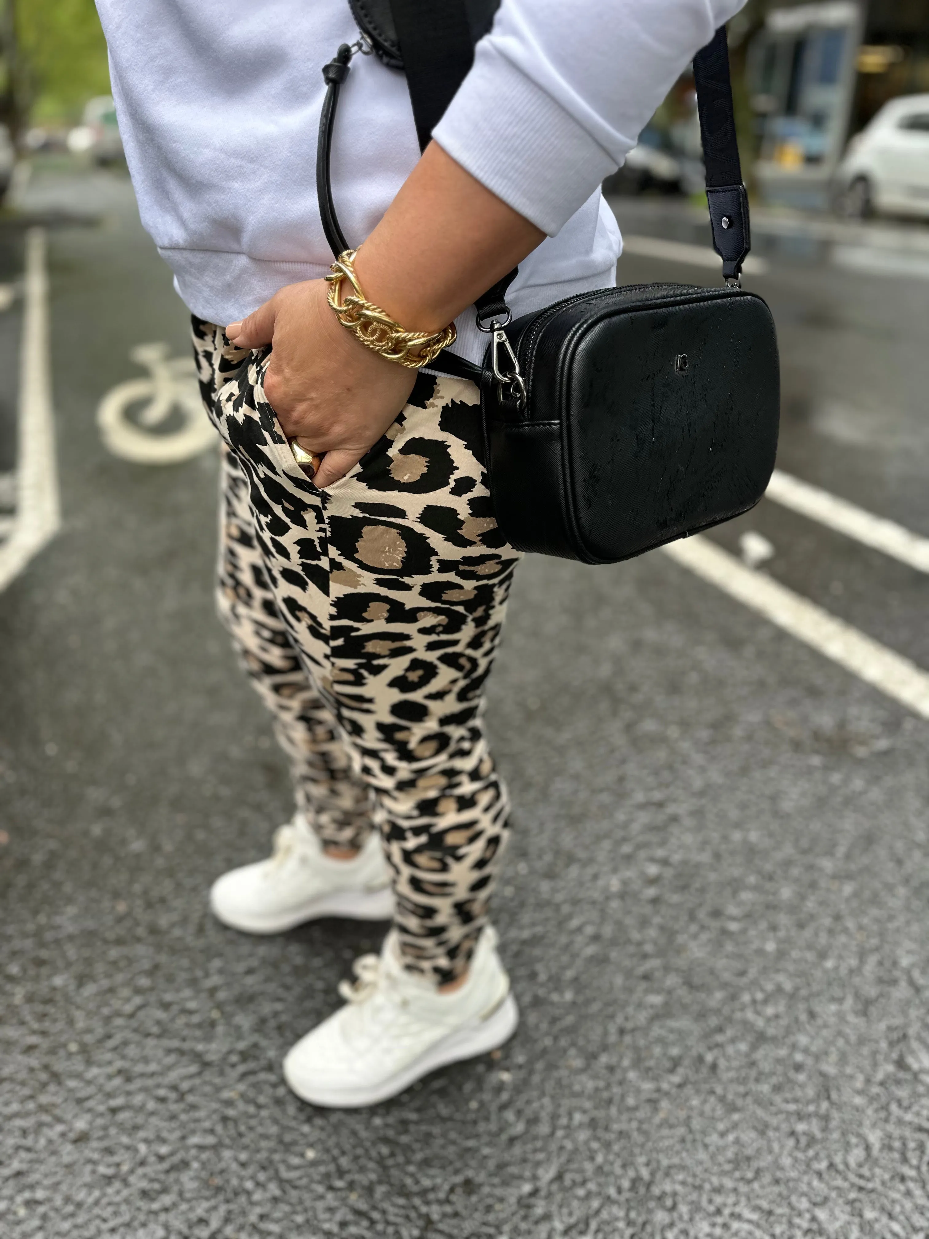 Harley Joggers - Tan Leopard