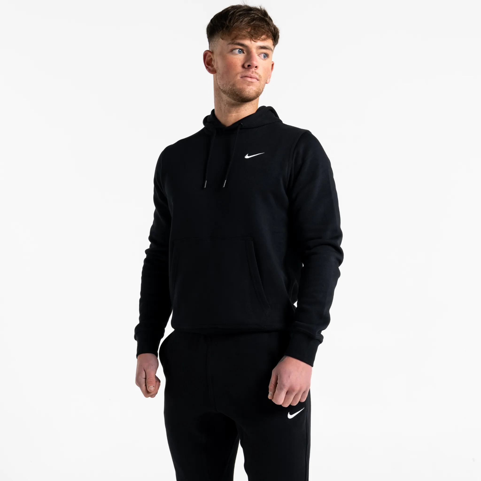 Nike Club Set - Hoodie & Joggers - Black