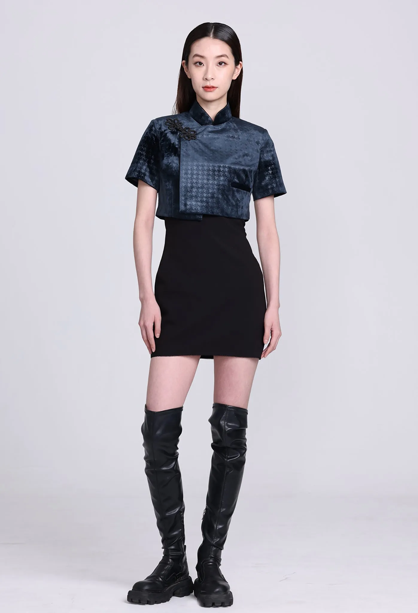 PERLA Houndstooth Vvt Short Slv Cropped Jkt (Navy)