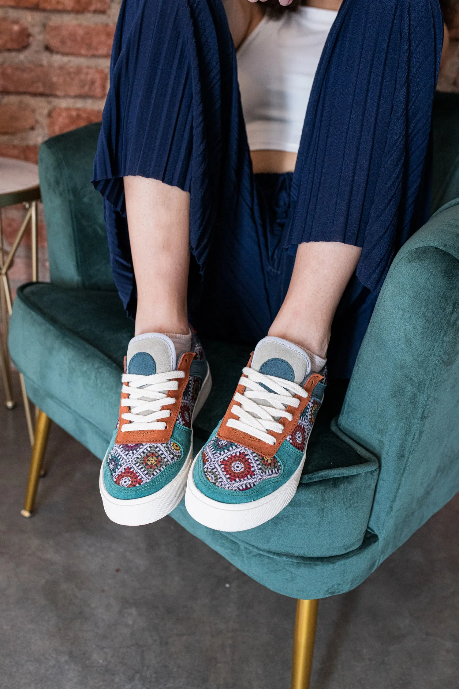 Primrose Ace Low Top