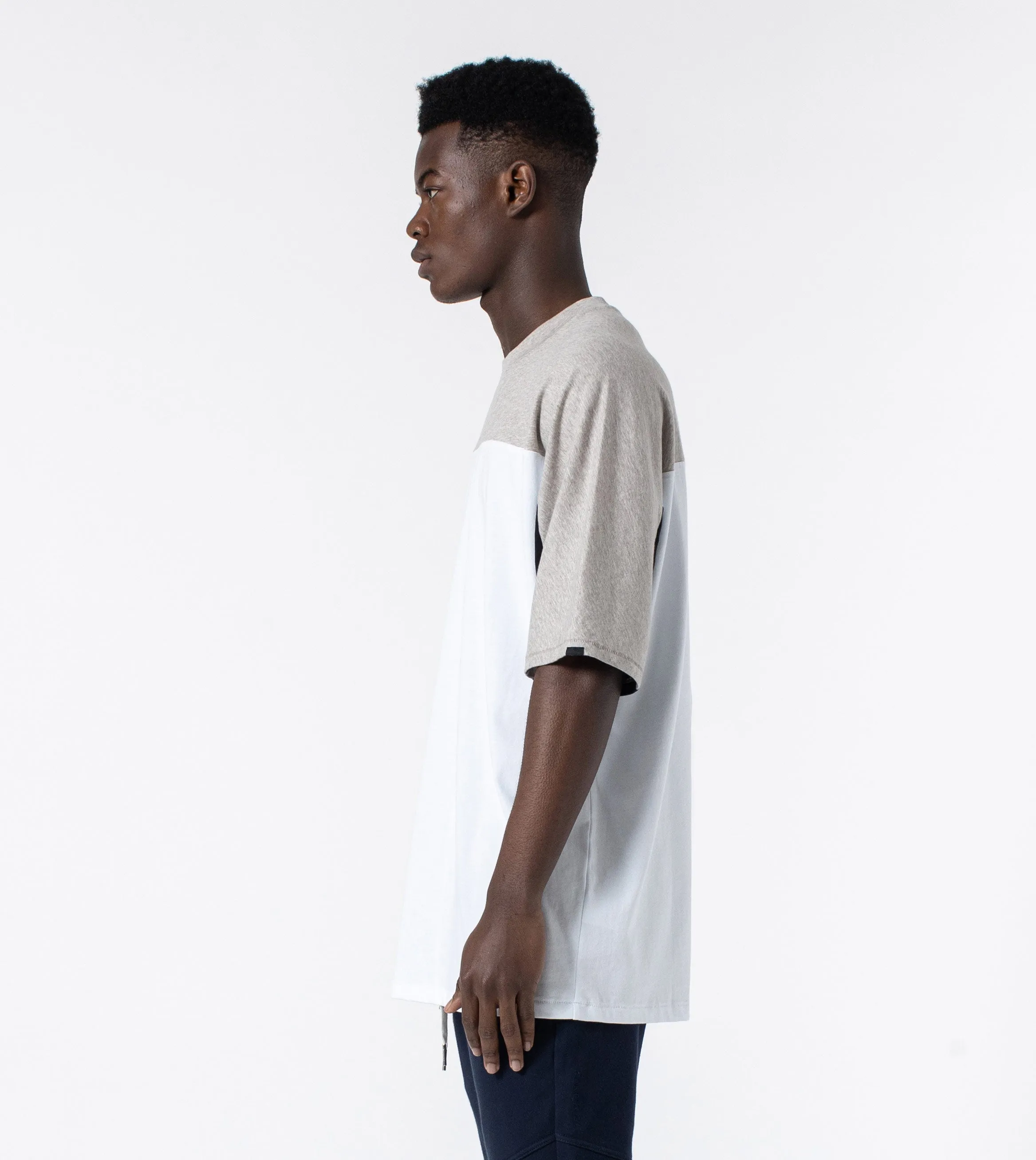 QB Rugger Tee White/Gravel