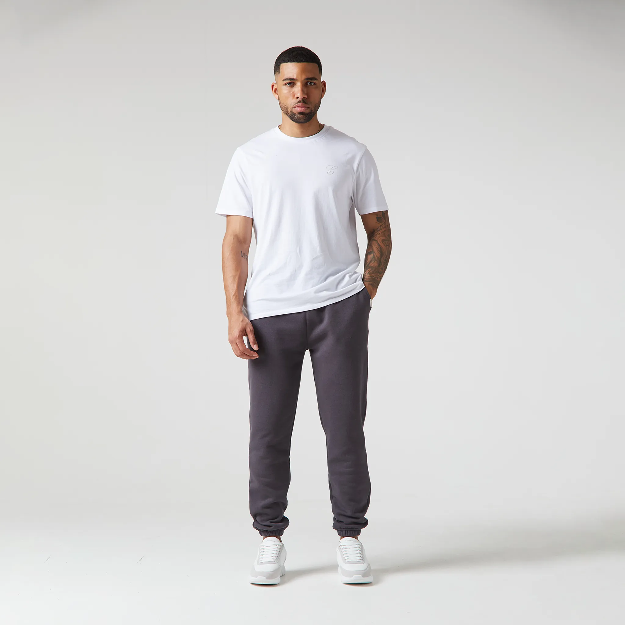 Relaxed Fit Cuffed Jogger | Dark Grey