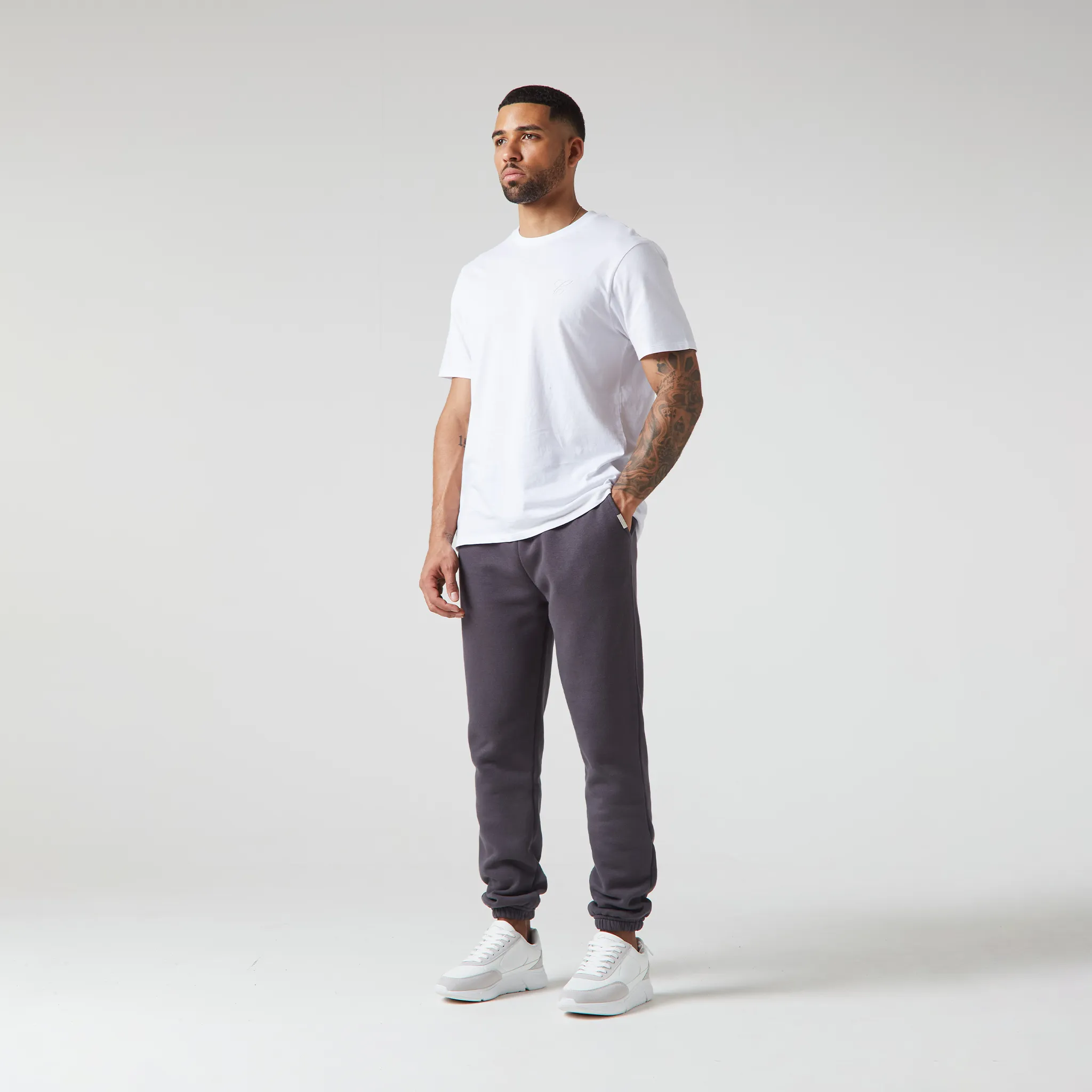 Relaxed Fit Cuffed Jogger | Dark Grey