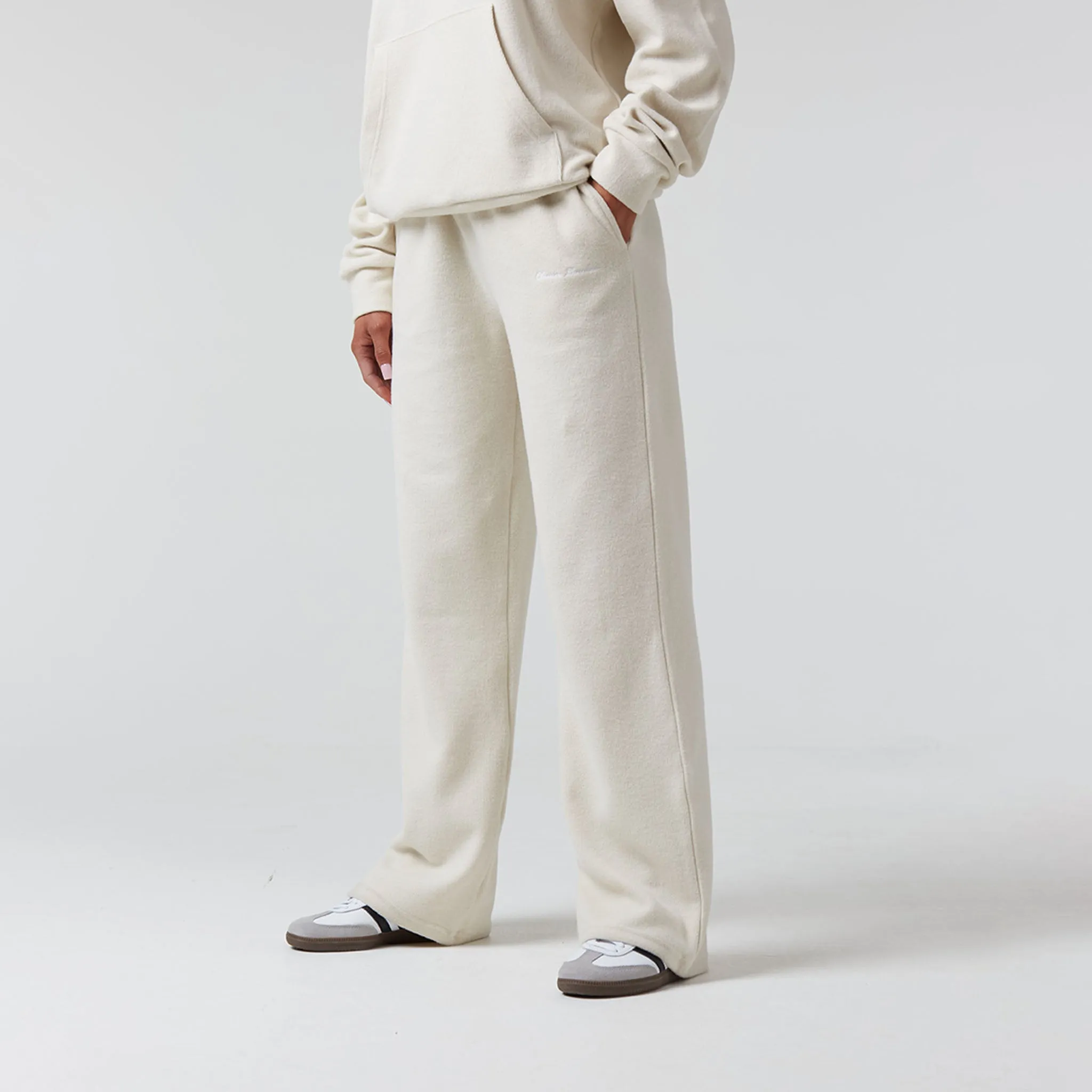 Soft Knit Tracksuit I Cream