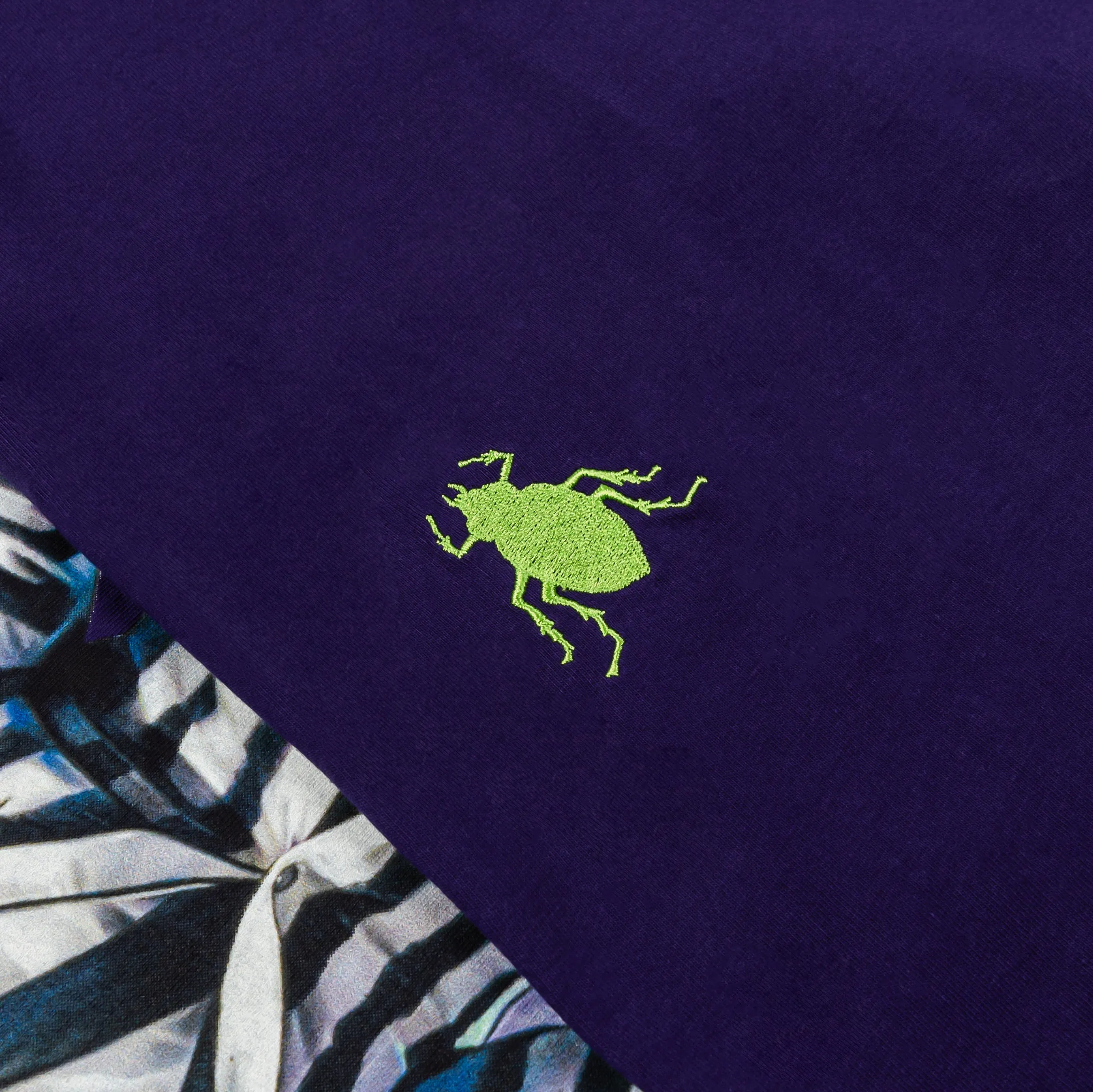 SP x Beetlejuice Sign Mens Short Sleeve Shirt (Purple/Black)