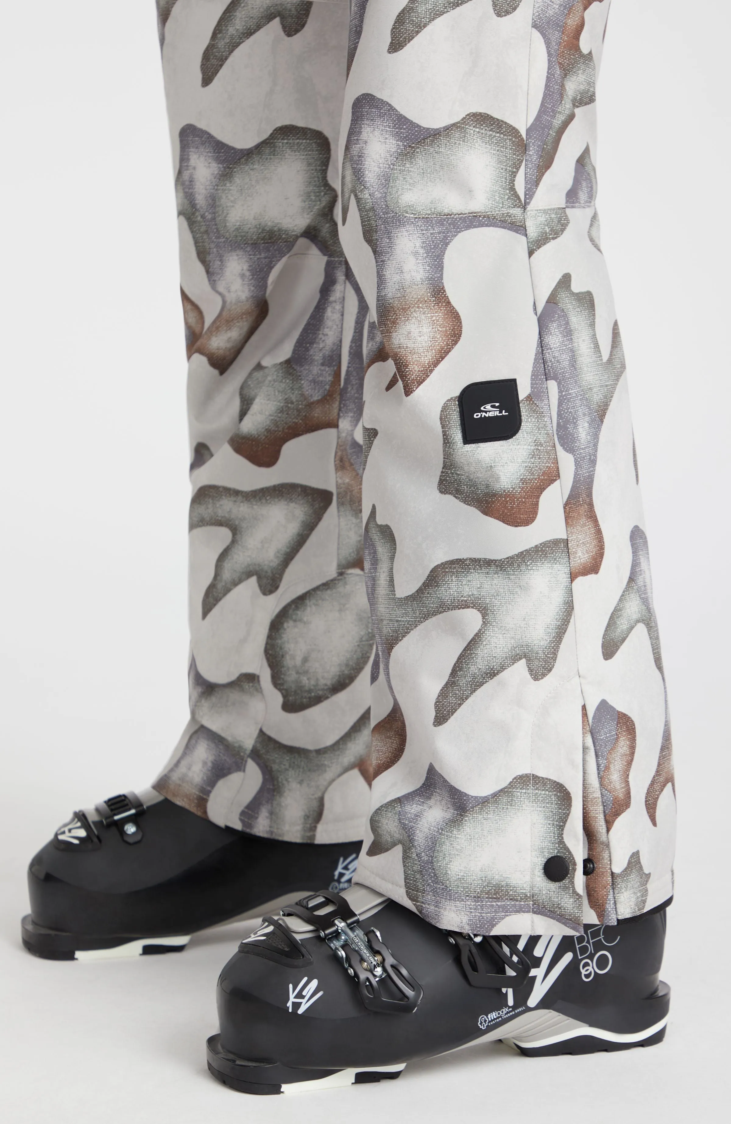 Star Printed Snow Pants | Hiker Camo