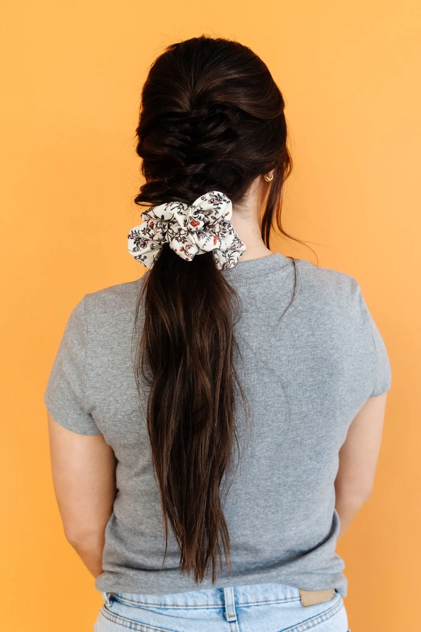 Sweet Pea Jumbo Scrunchie