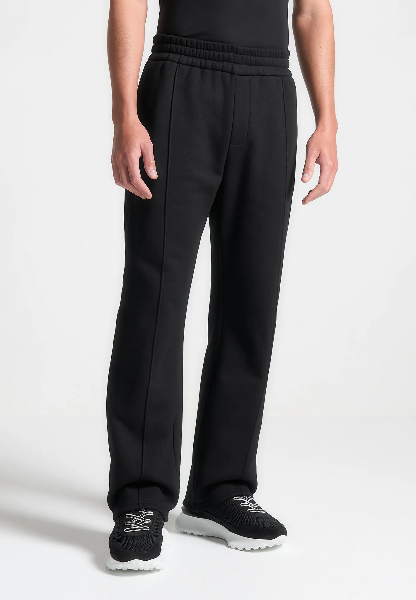 Éternel Pintuck Joggers - Black